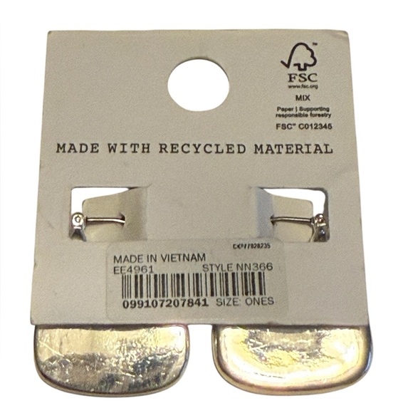 Madewell Chunky Triangle Hoop Earrings in Polished Silver, NWT - Picture 3 of 3